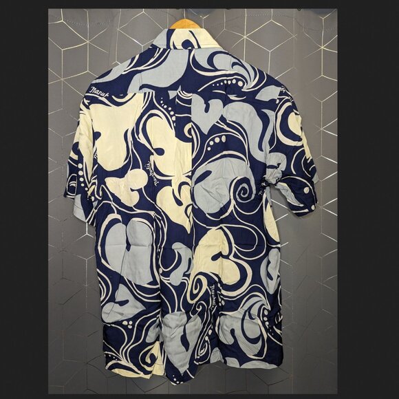 Manuhealii Mens Aloha Pullover Shirt Sz S - Navy/Sky/Cream - Picture 2 of 3